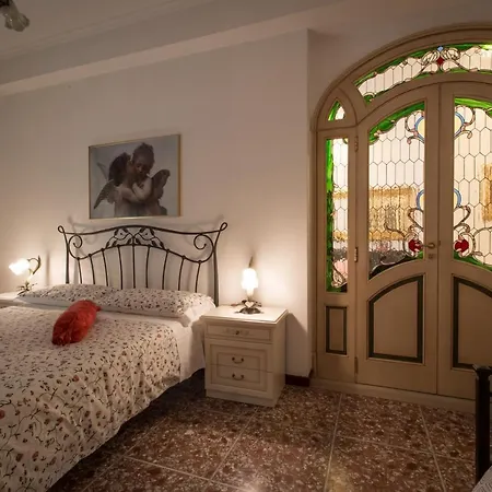Apartment Center Of Rome Near Vatican And Trastevere Garage Included In The Price Top Place For Jubilee