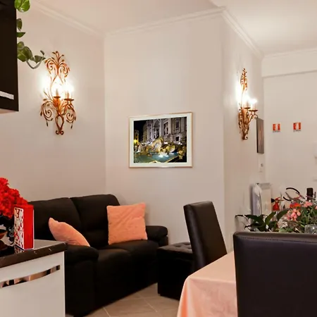 Ideal For Large Groups 2 Apartments In The Same Building Center Of Rome Near Vatican And Trastevere Apartamento *