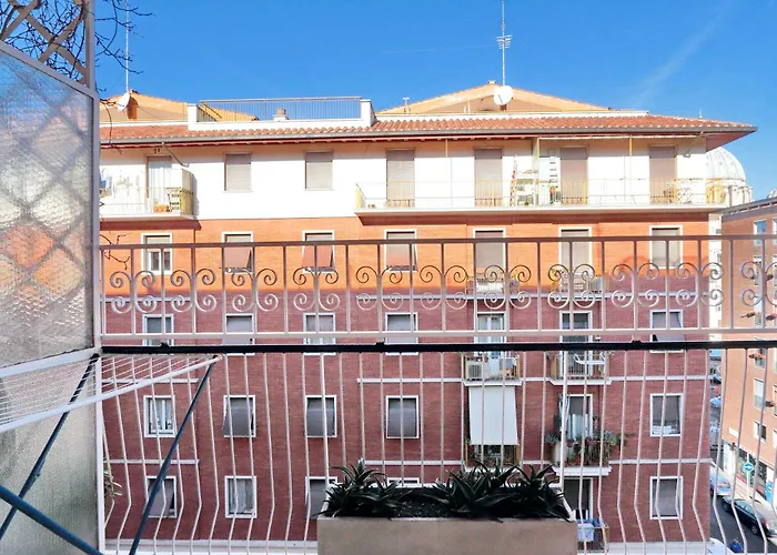 Ideal For Large Groups 2 Apartments In The Same Building Center Of Rome Near Vatican And Trastevere * Roma