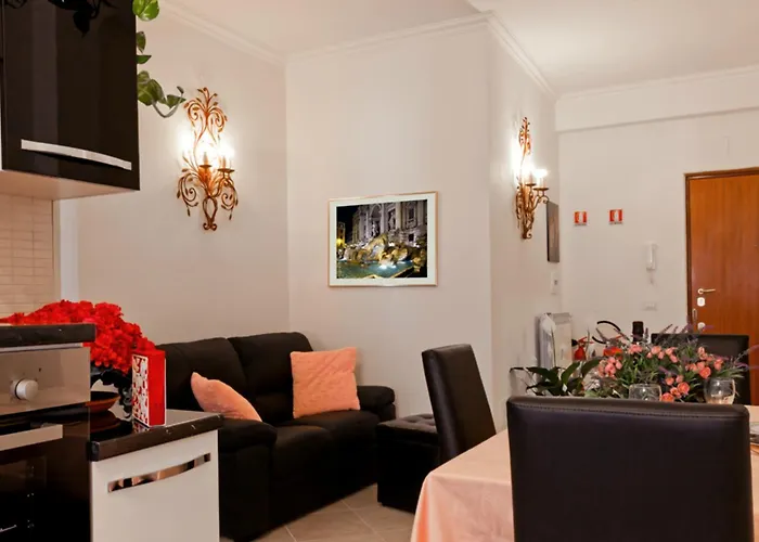 Ideal For Large Groups 2 Apartments In The Same Building Center Of Rome Near Vatican And Trastevere Apartamento *