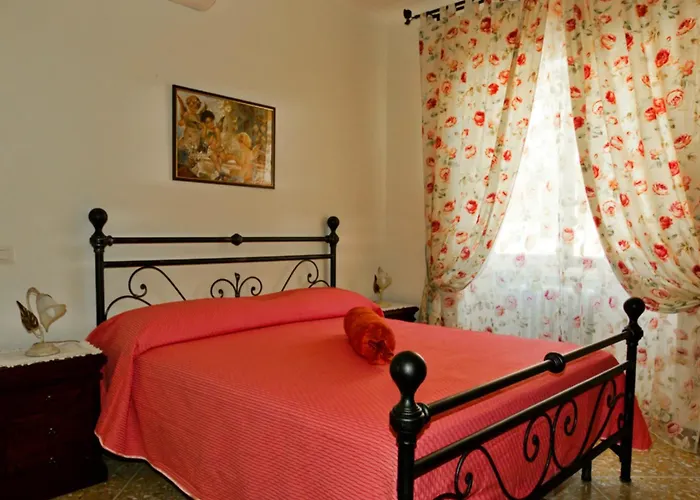 Ideal For Large Groups 2 Apartments In The Same Building Center Of Rome Near Vatican And Trastevere