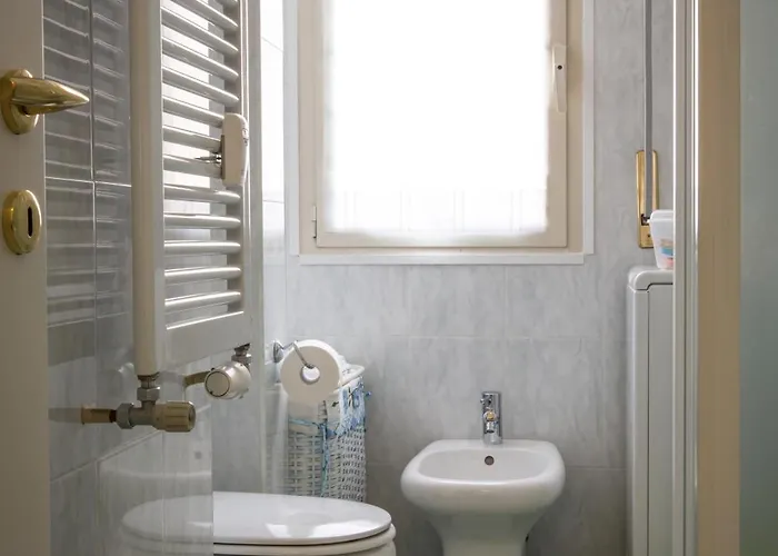 Apartamento Ideal For Large Groups 2 Apartments In The Same Building Center Of Rome Near Vatican And Trastevere